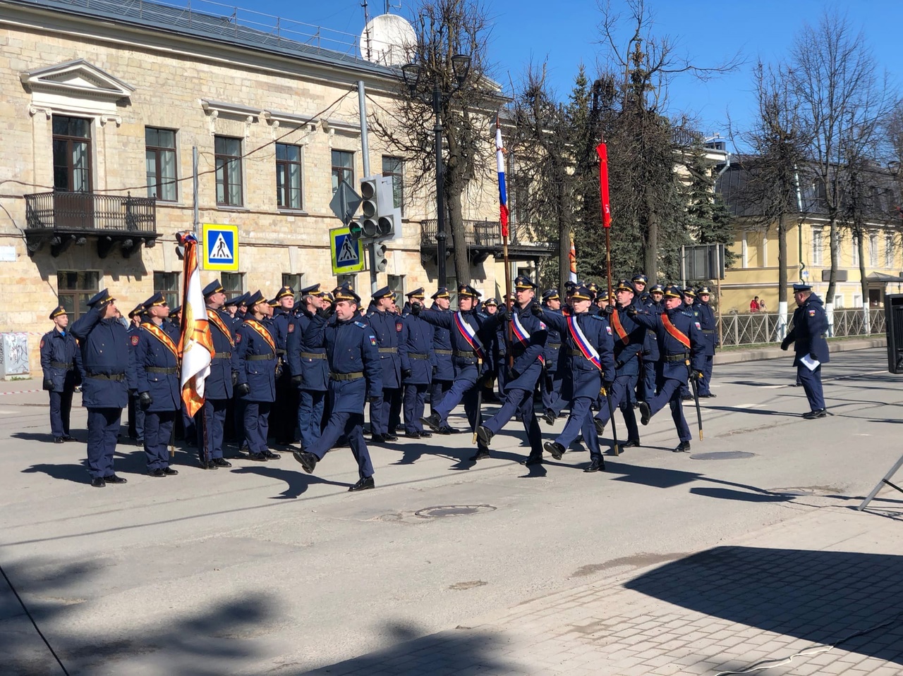 В субботу движение в центре Гатчины ограничат из-за репетиции парада к 9  мая | 05.05.2022 | Гатчина - БезФормата