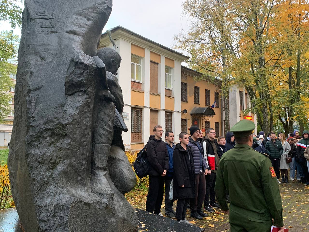 Гатчинская Служба Новостей — Весенний призыв в Вооруженные силы РФ начнется  1 апреля