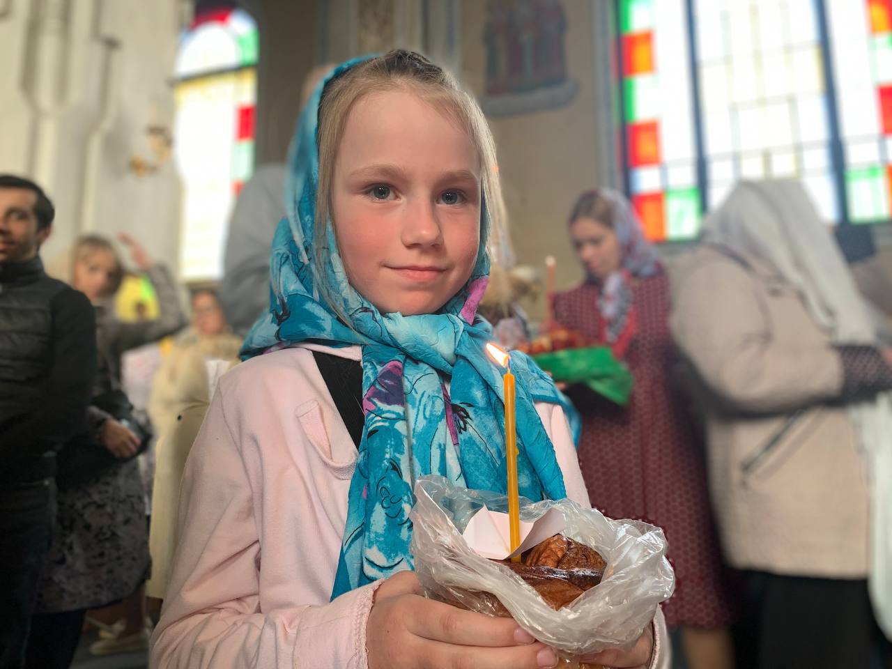 Гатчинцы встретили Светлое Христово Воскресение | 06.05.2024 | Гатчина -  БезФормата